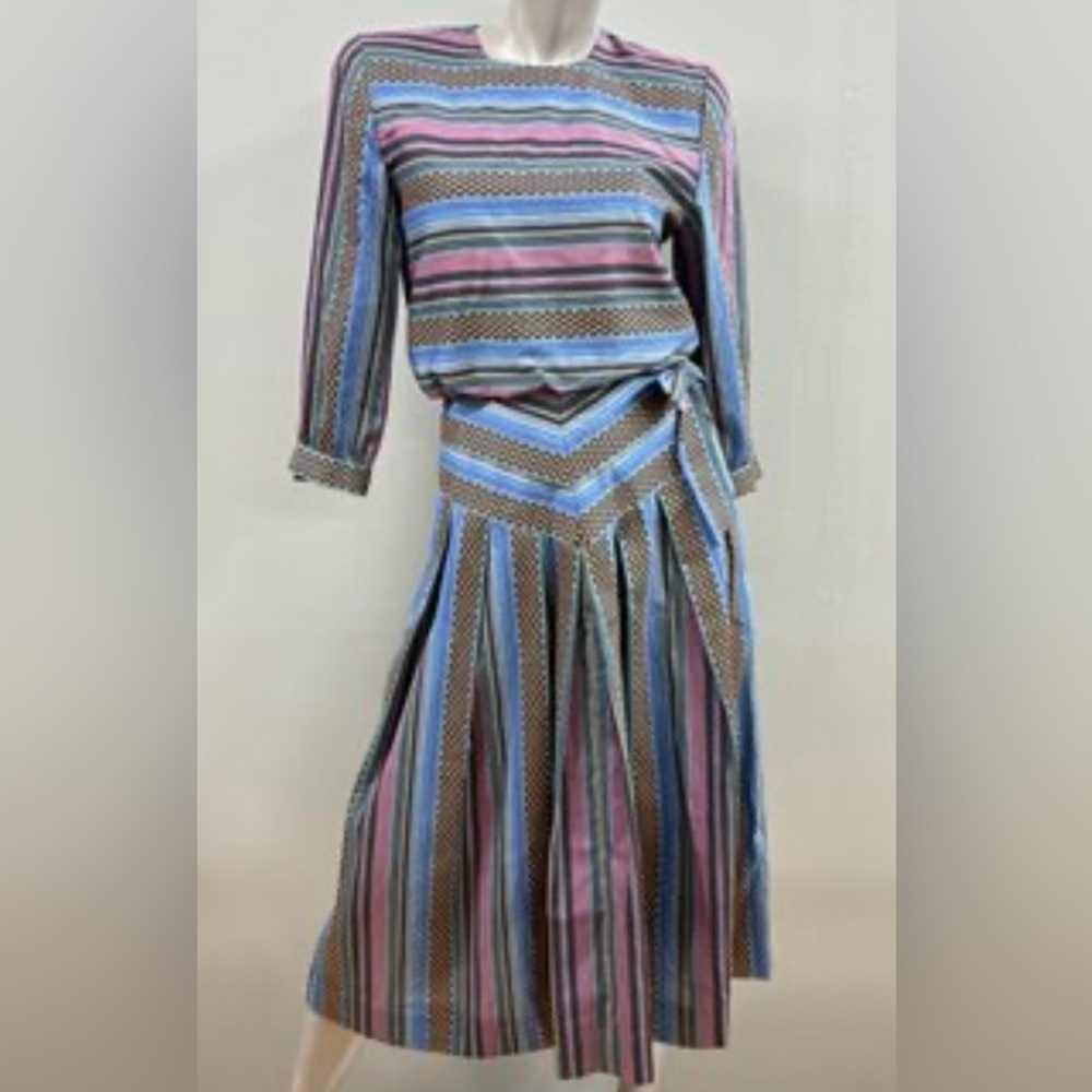 Vintage Joan Sparks Striped Long Sleeve Dress with Bow and pockets size 4